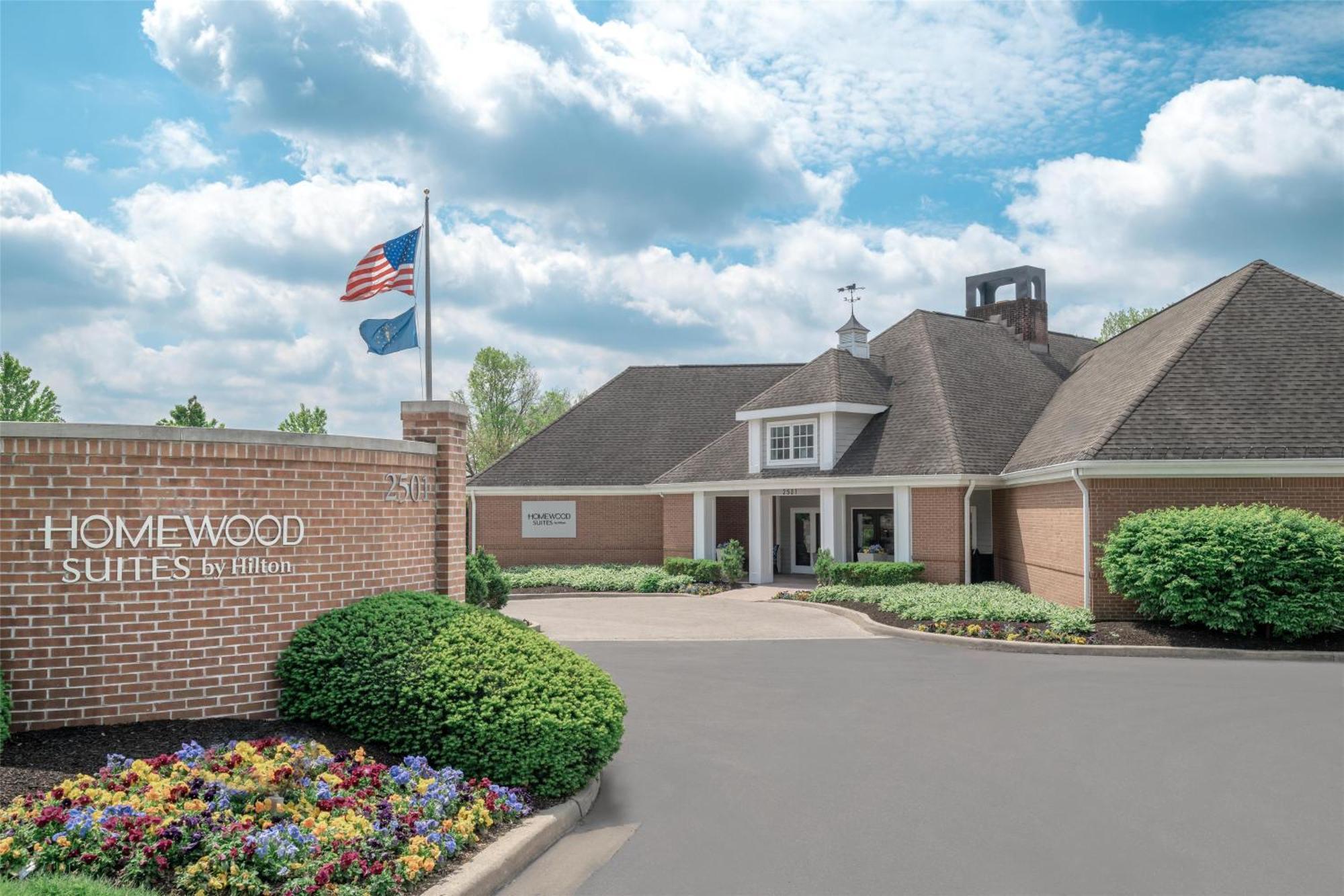 Homewood By Hilton At The Crossing Hotel 3*